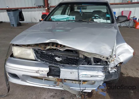 1998 Nissan Sentra Gle/Gxe/Xe z USA, uszkodzony, nr VIN 1N4AB41D1WC748258